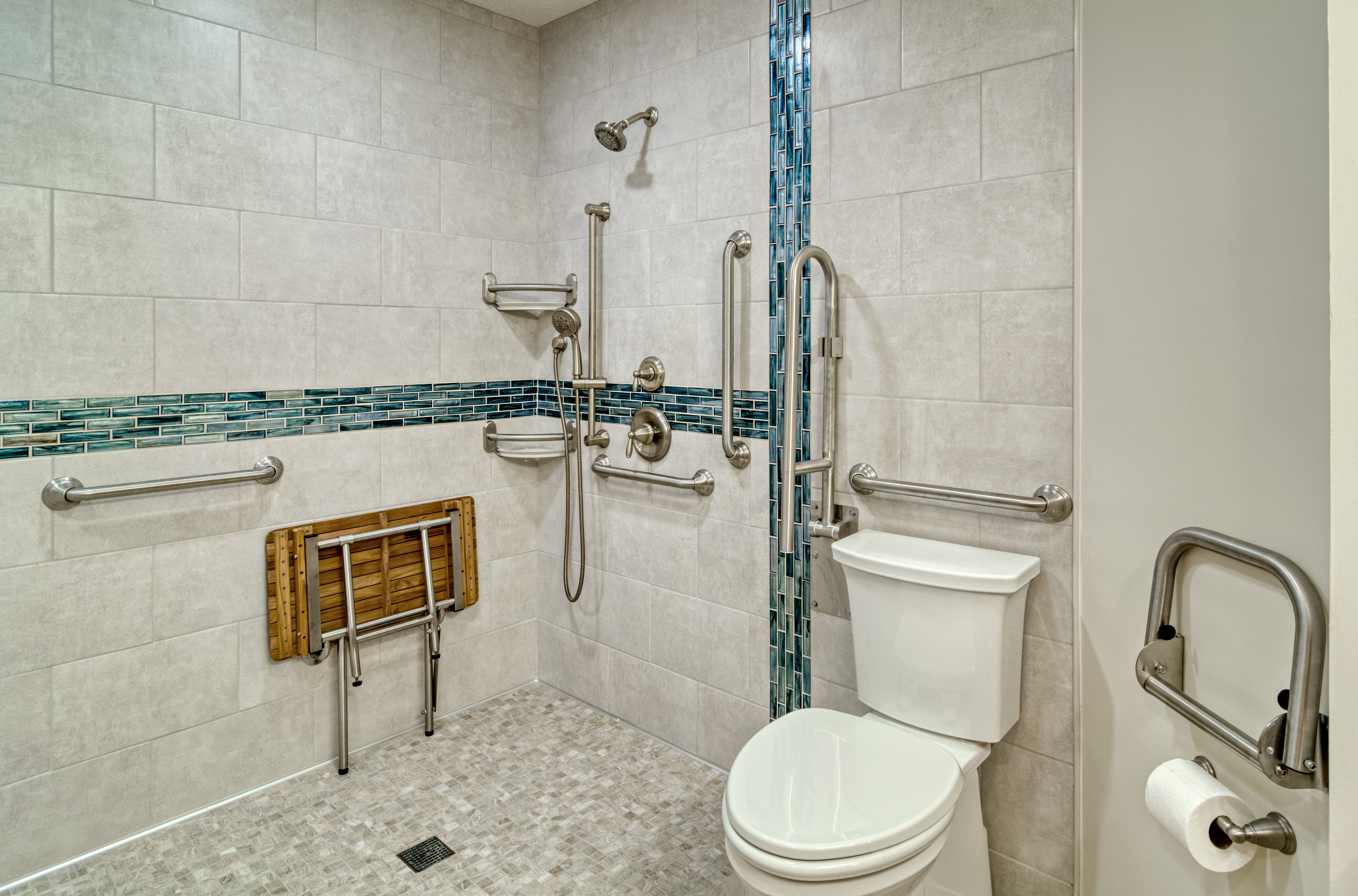 Make Your Home and Guest Room Safe for the Holidays