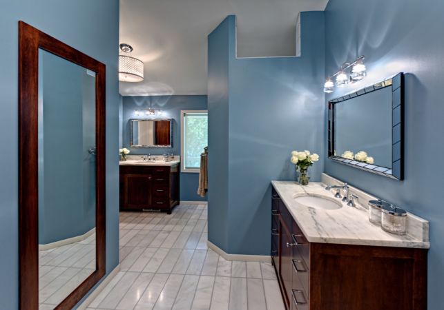 Modern Master Bathroom